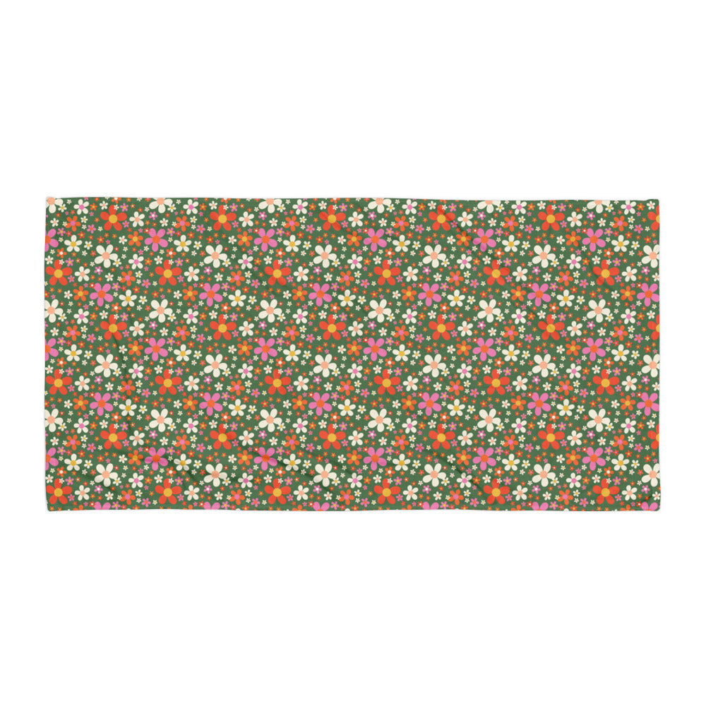 Daisy Green Beach Towel